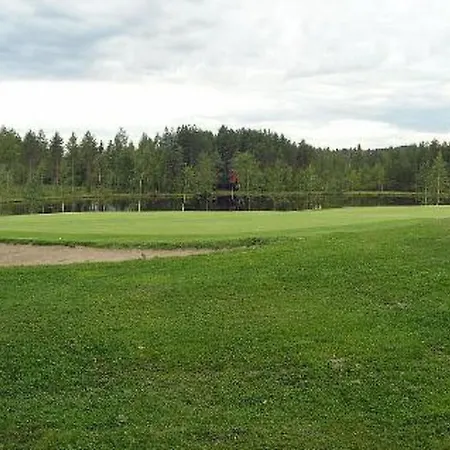 Holiday home Holiday Golfkuja